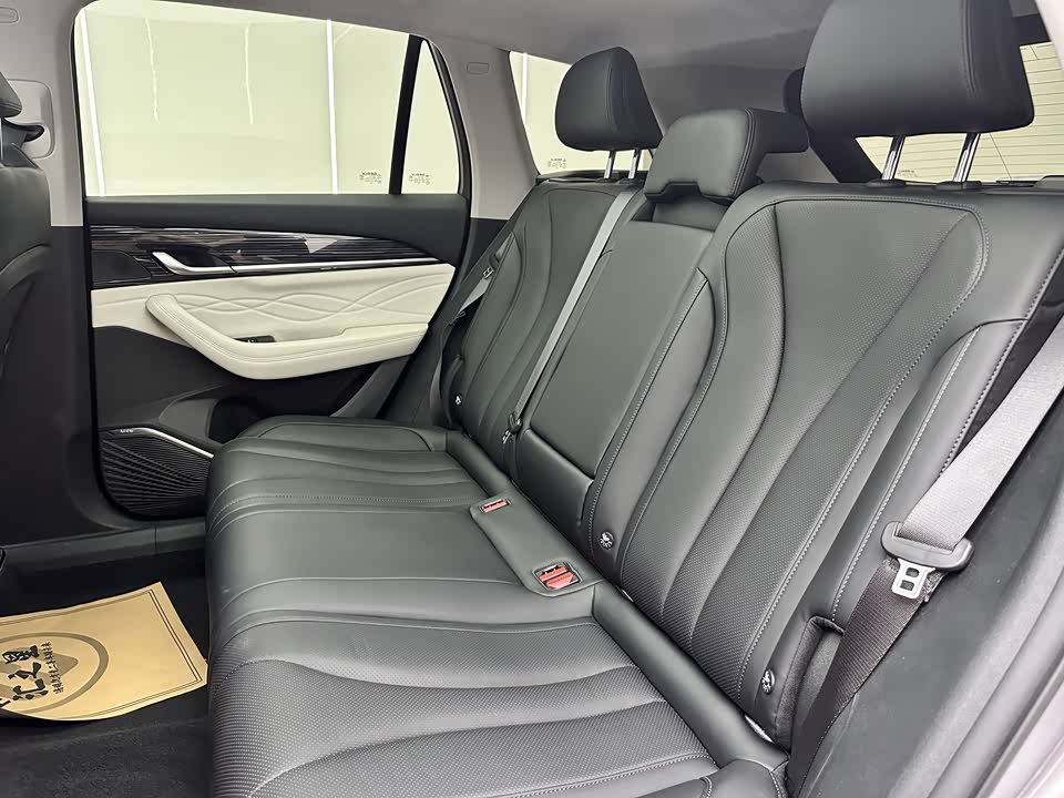 Geely Monjaro