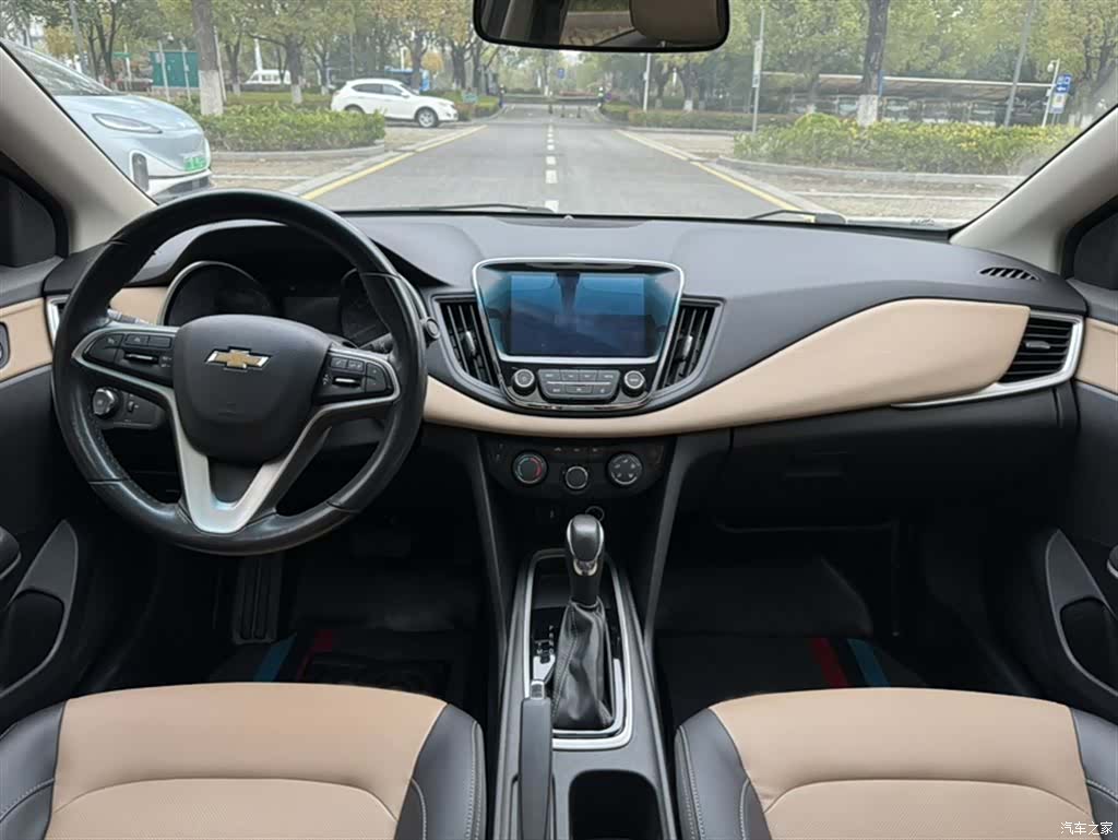 Chevrolet 320, 2021 13
