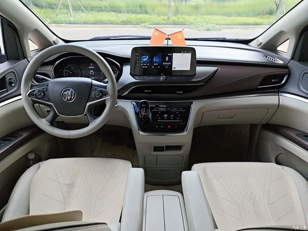 Buick GL8, 2021 10