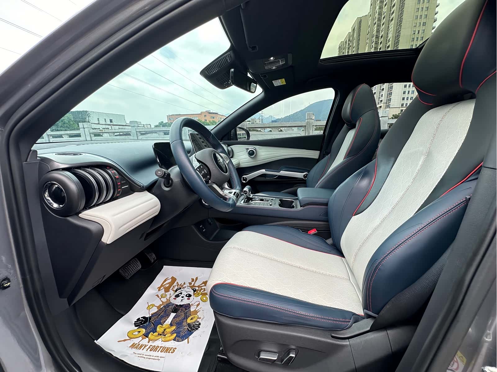 BYD Yuan, 2022 7