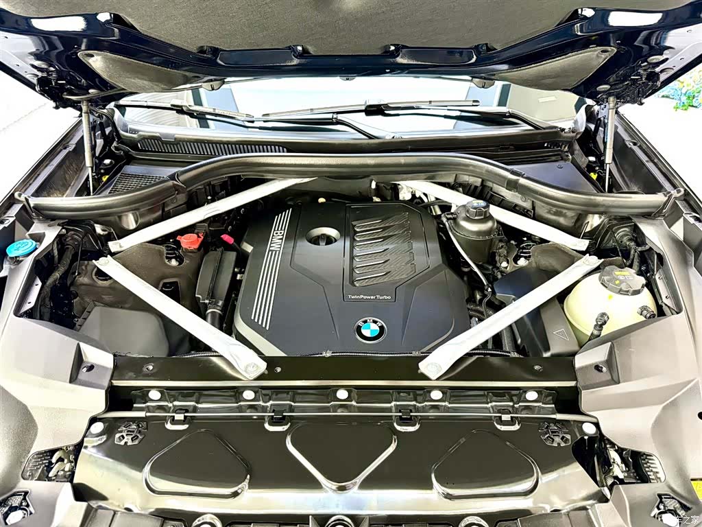 BMW X7, 2022 9