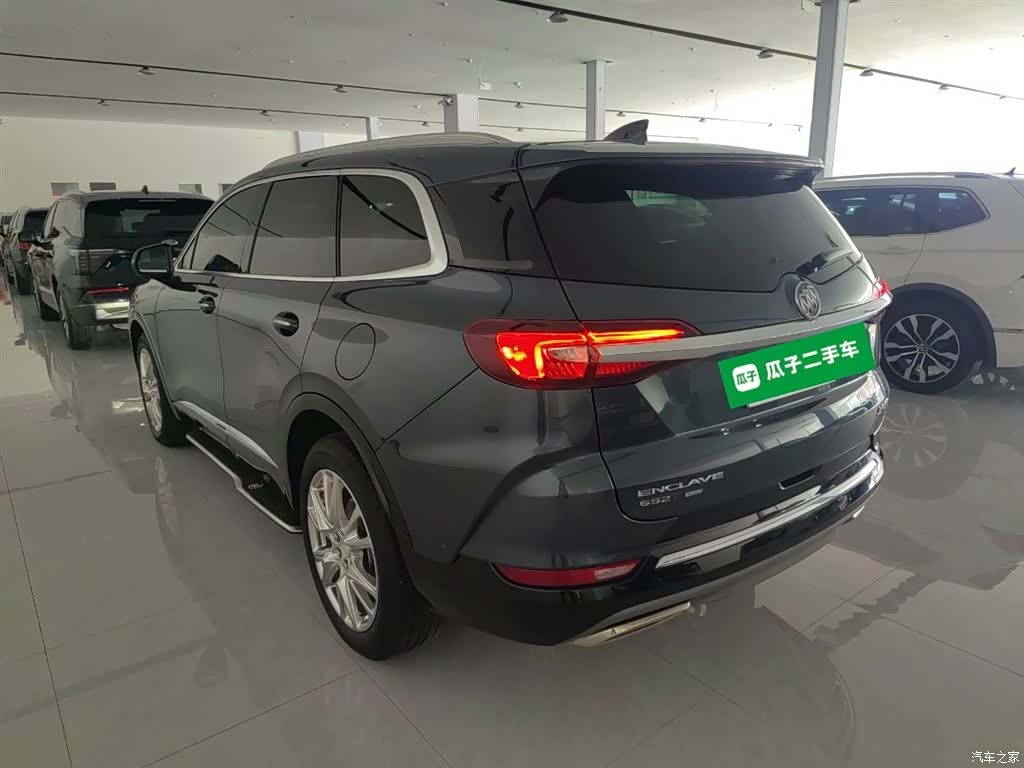 Buick Enclave, 2021 все фото