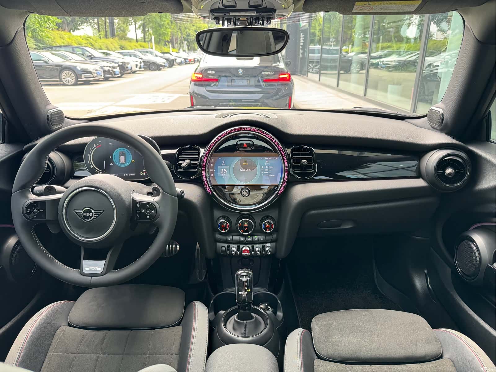 Mini Cooper, 2023 16