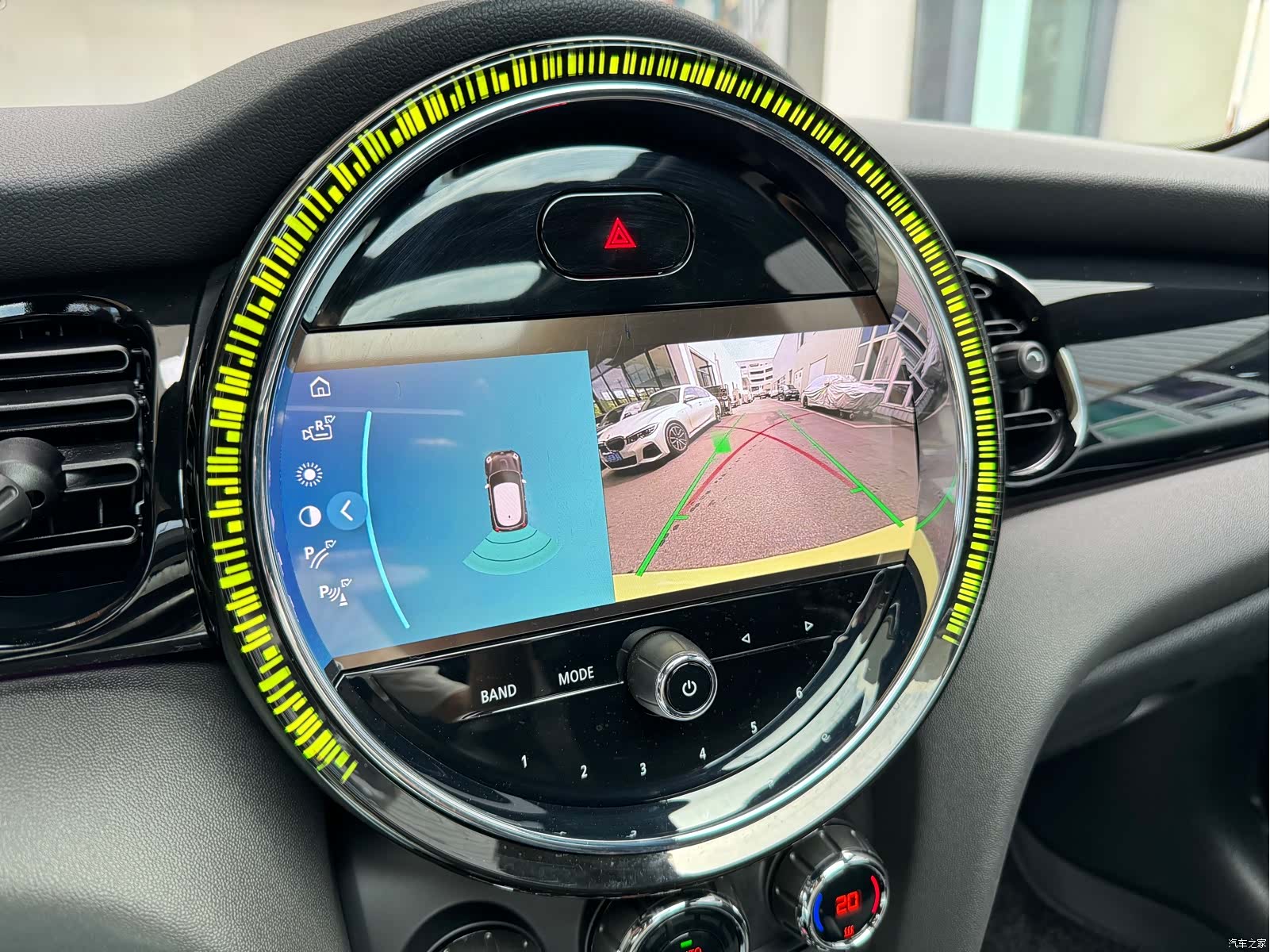 Mini Cooper, 2023 23