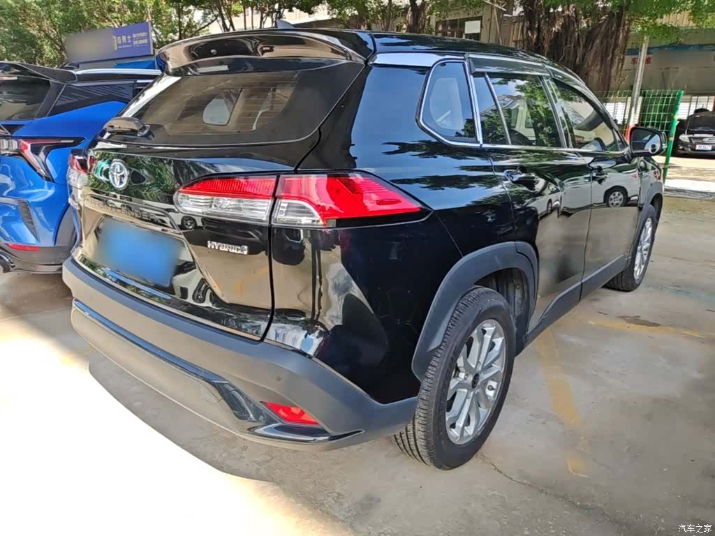 Toyota Frontlander, 2024 все фото