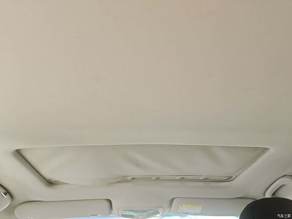 Roewe 350, 2015 18