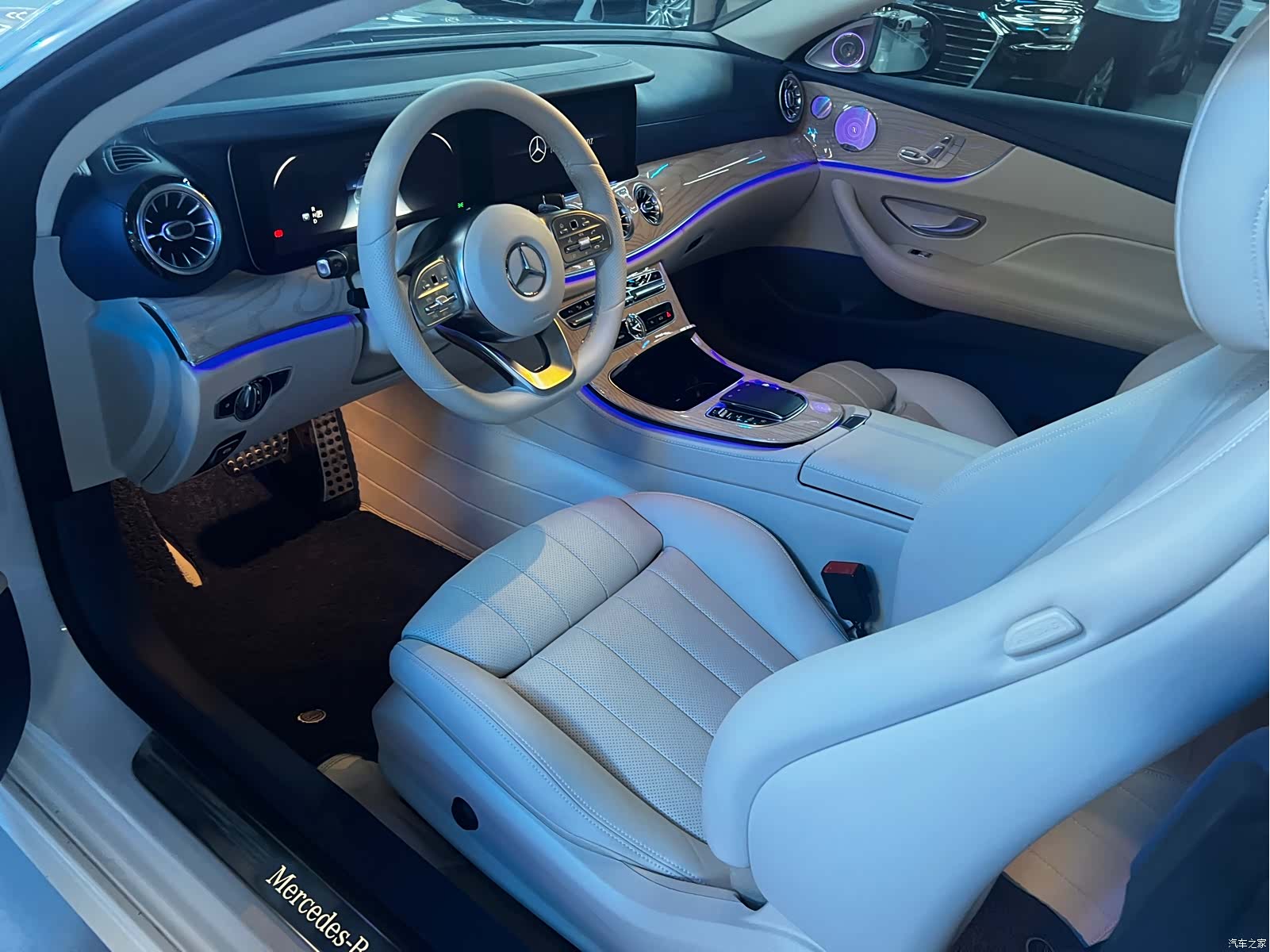 Mercedes-Benz E-Class, 2020 все фото