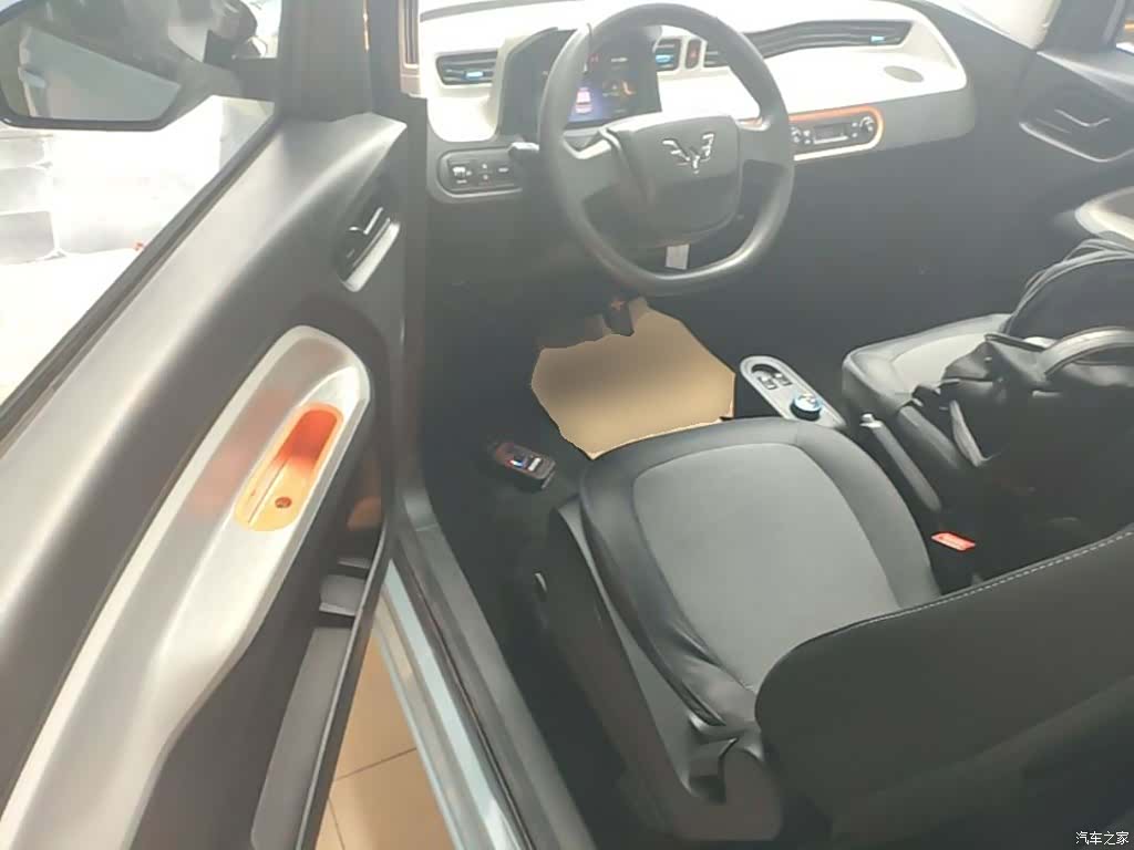 Wuling MINIEV, 2020 16