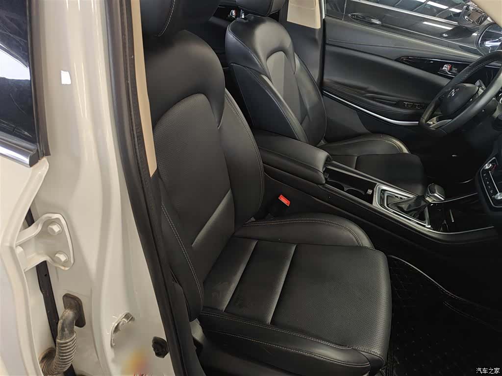 Changan CC, 2021 4