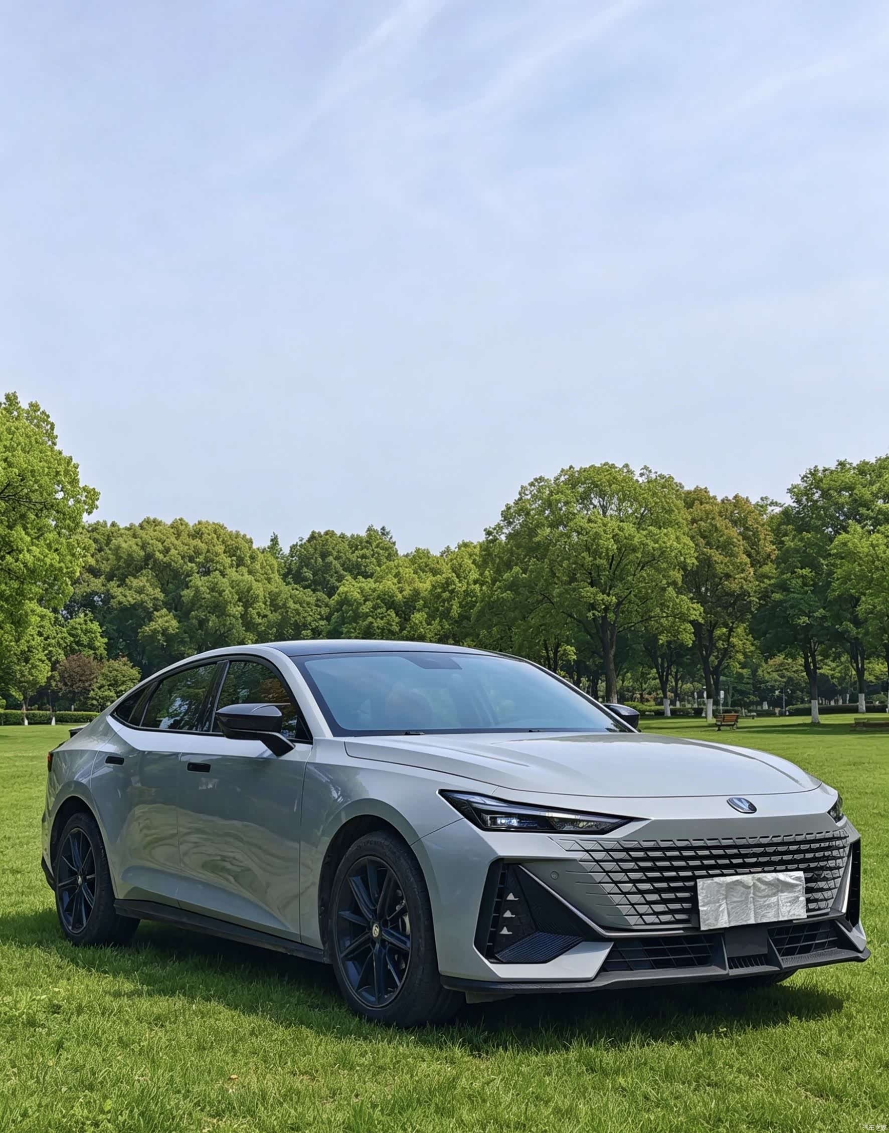 Changan UNI-V, 2023 11