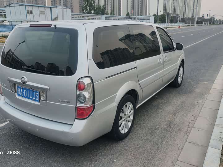 Buick GL8 2014 2.4L xing zheng ban