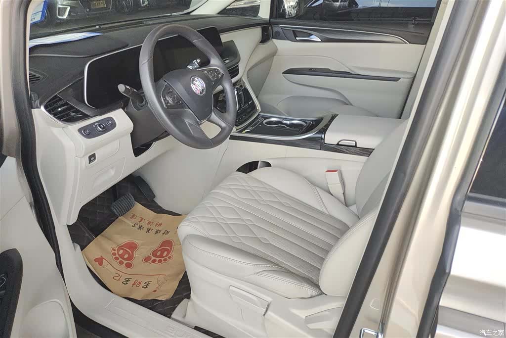 Buick GL8, 2024 9