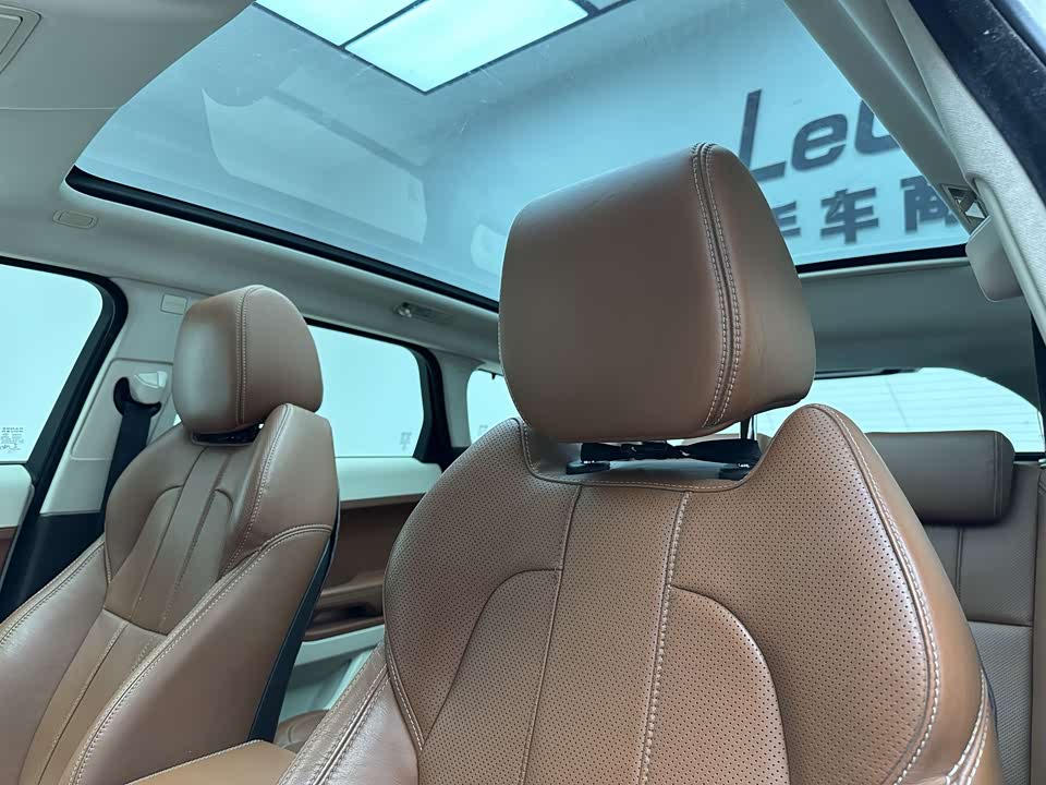 Land Rover Range Rover Aurora