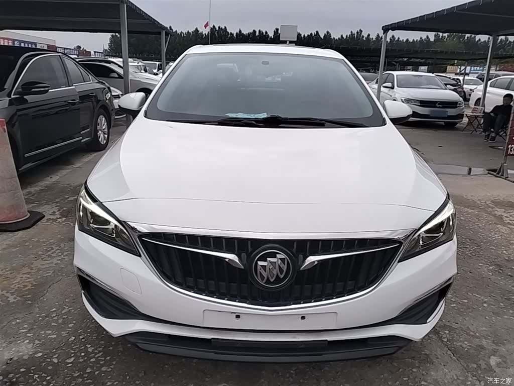 Buick Verano, 2018 3