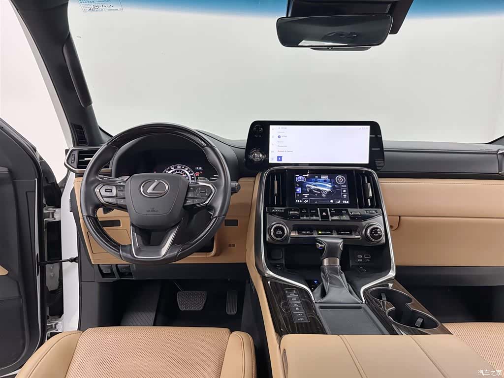 Lexus LX, 2023 12