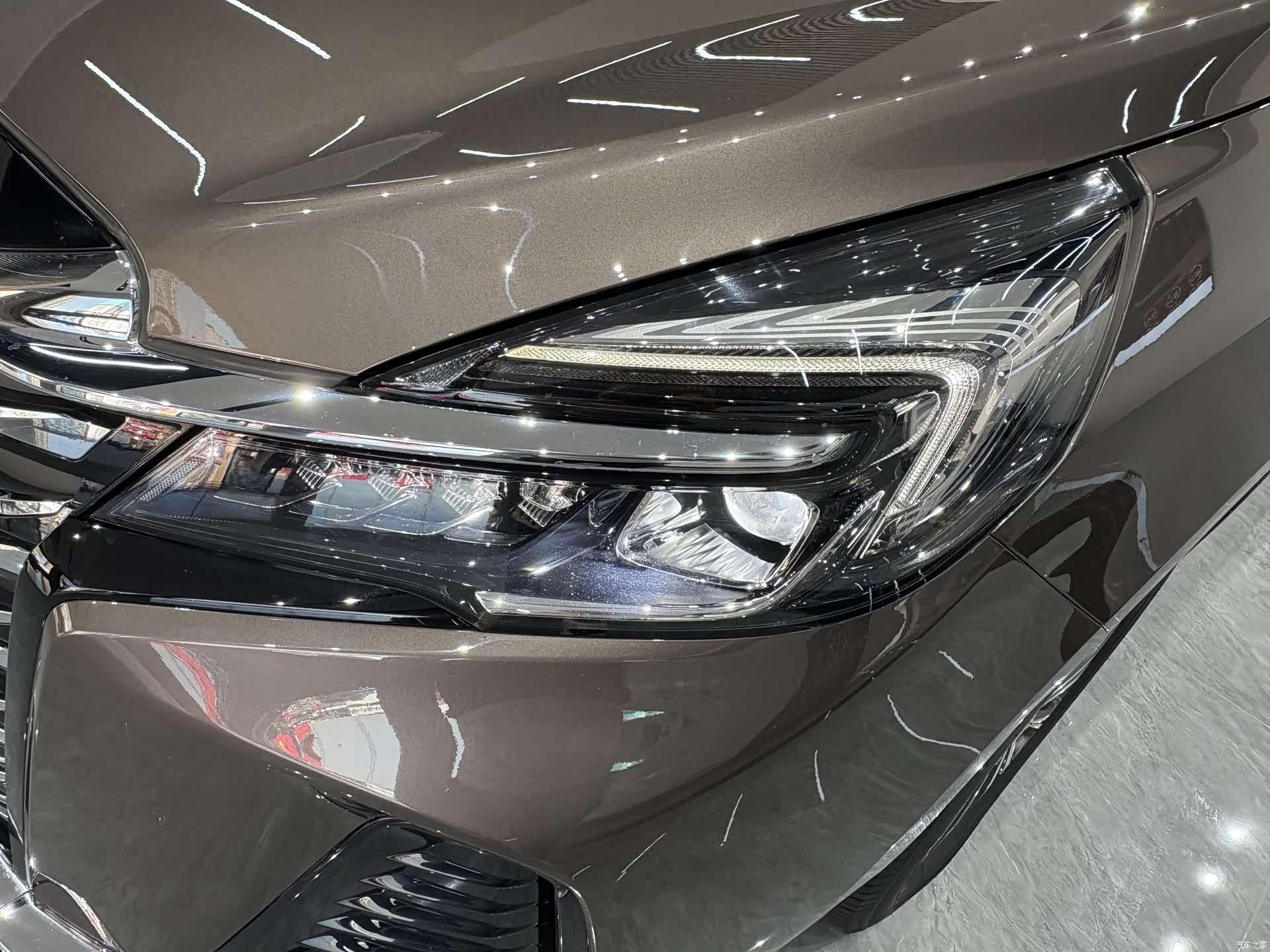 Buick GL8, 2023 4