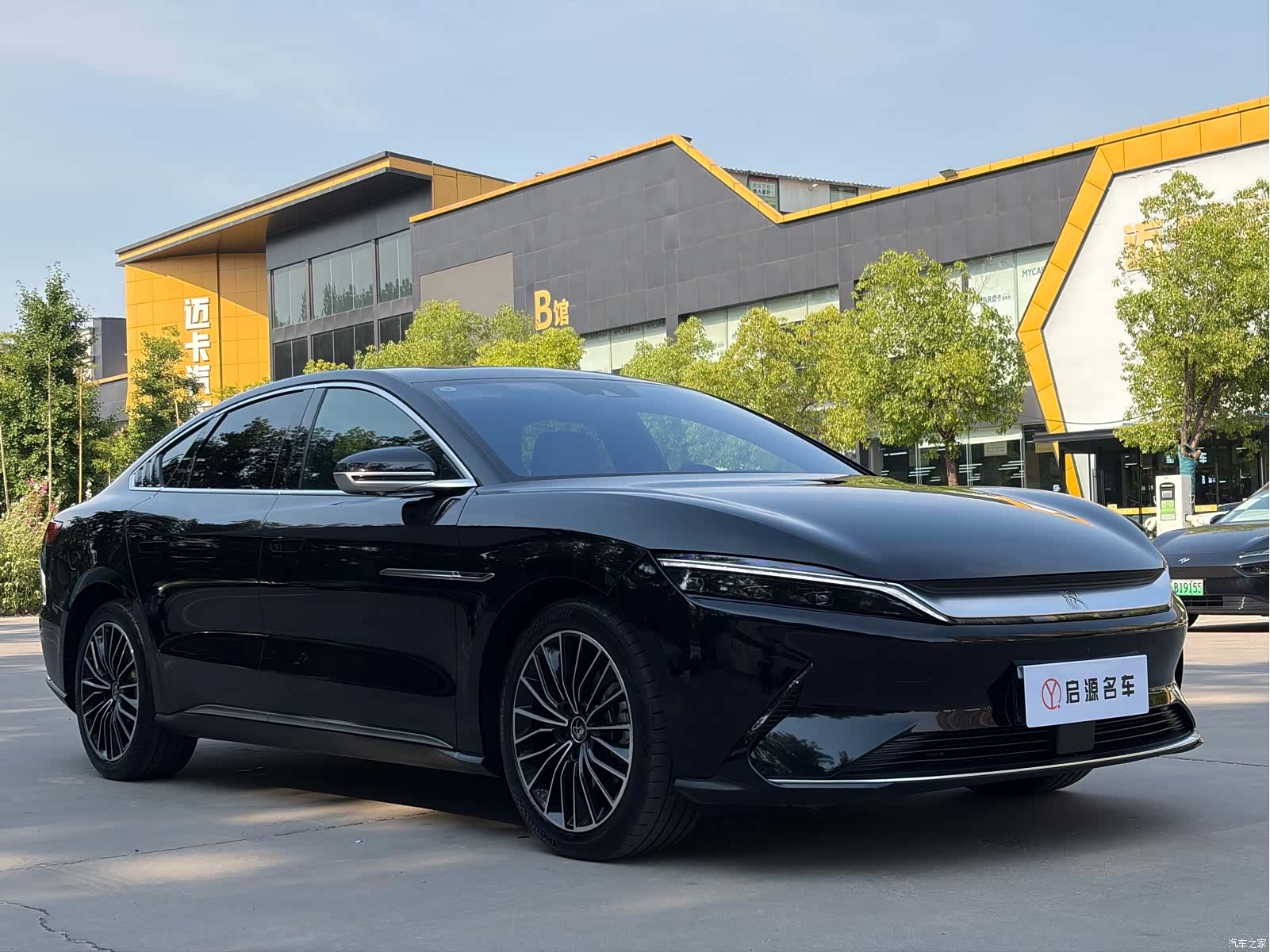 BYD Han, 2022 2