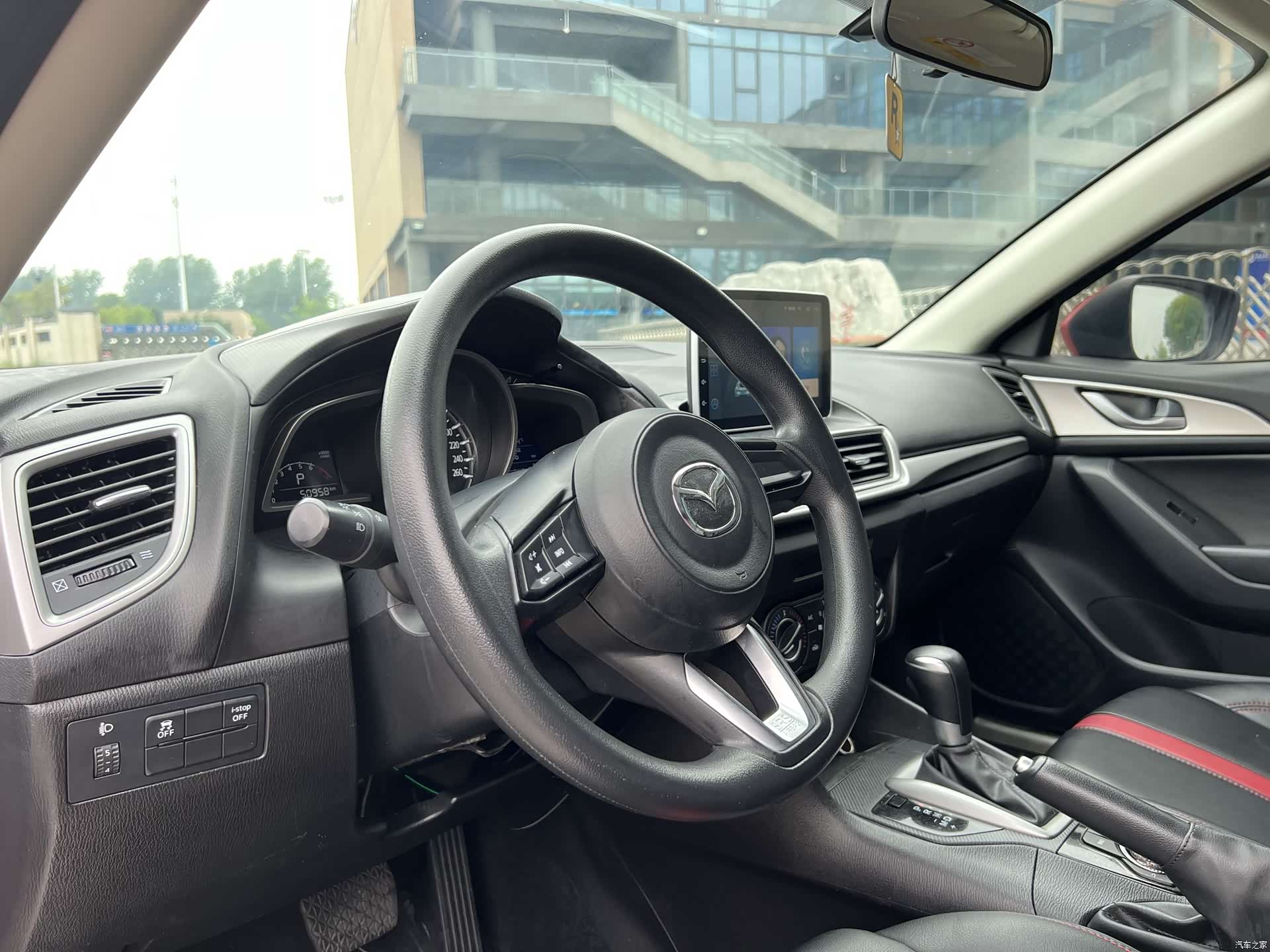 Mazda Mazda3, 2019 10