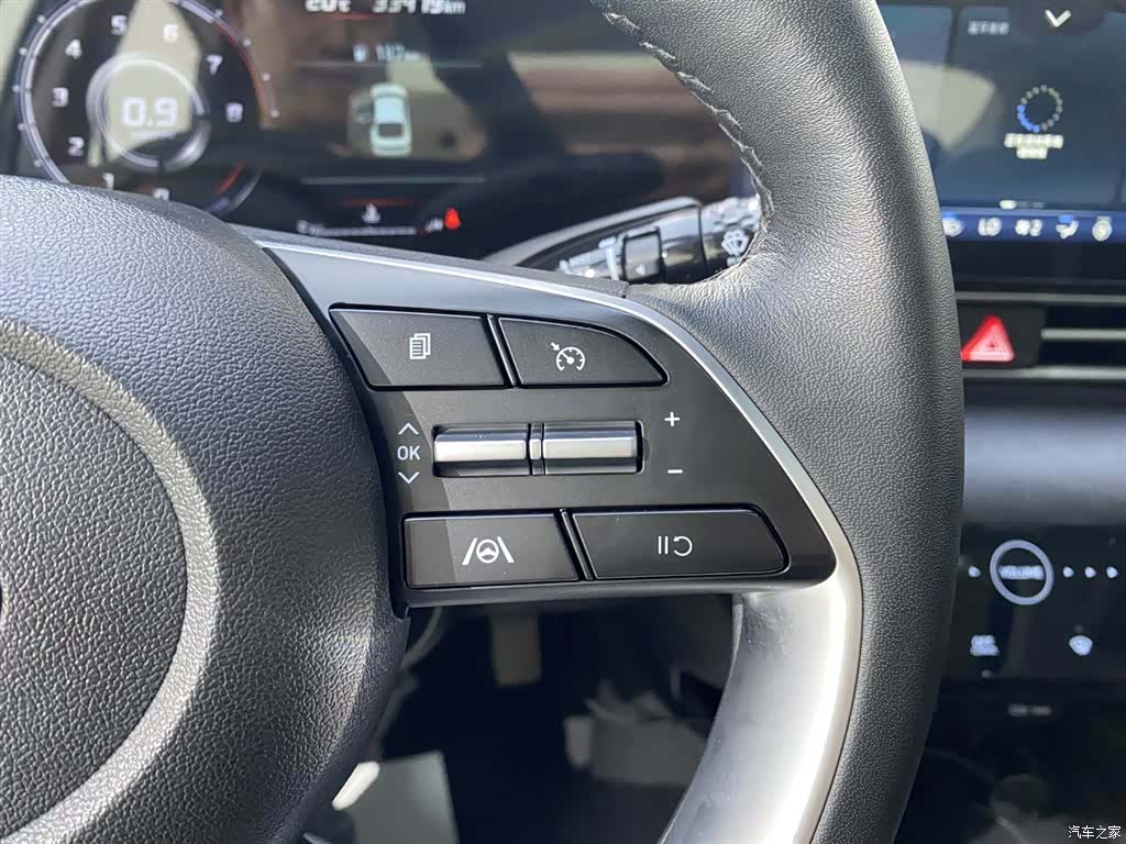 Hyundai Elantra, 2023 17