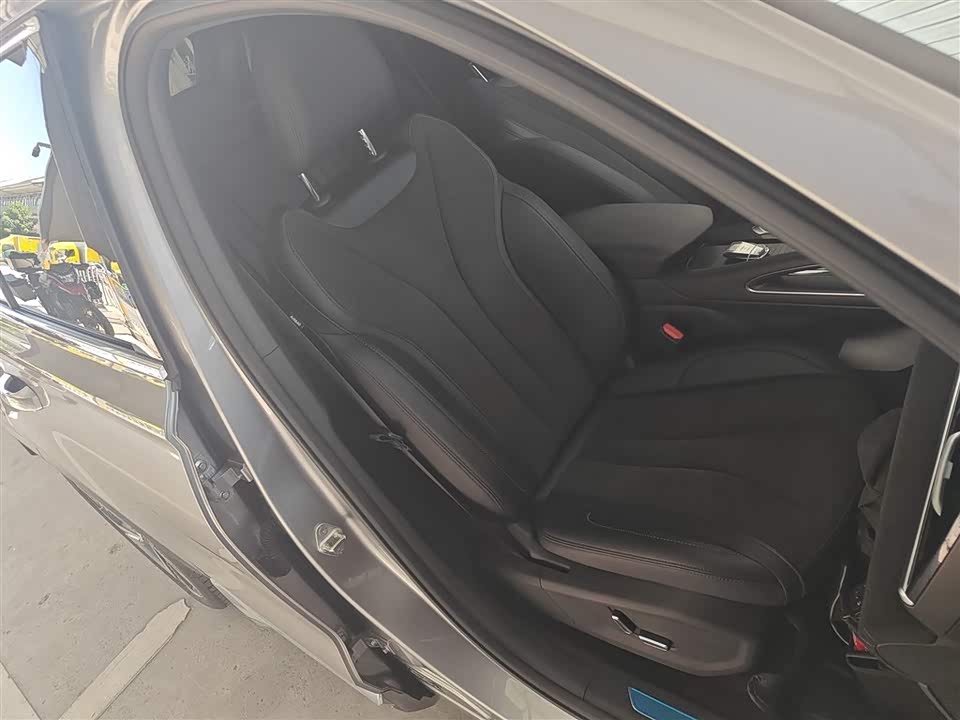 Geely Monjaro