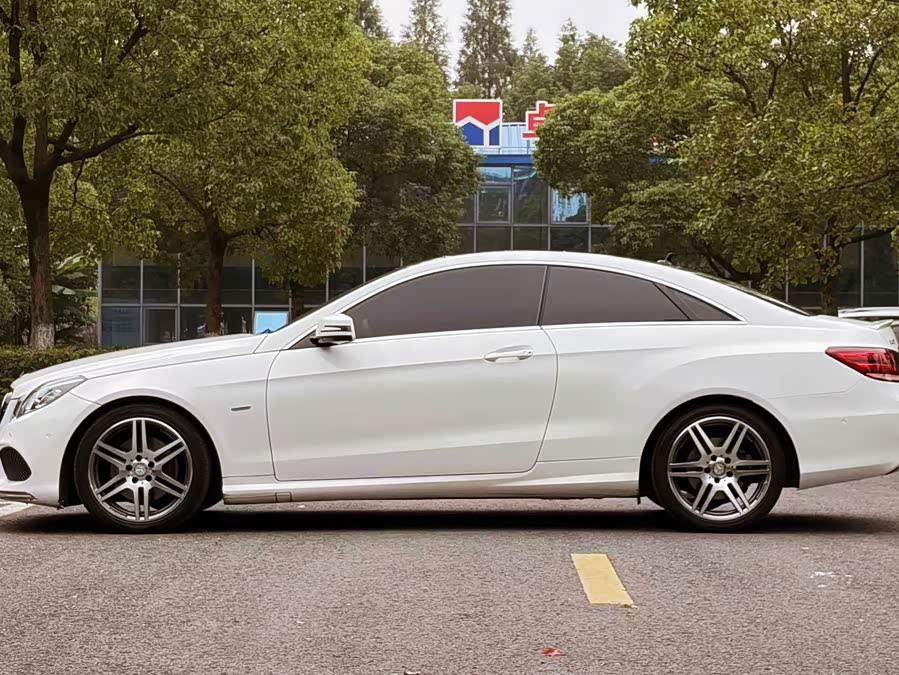 Mercedes-Benz E-Class 2016, фото 8