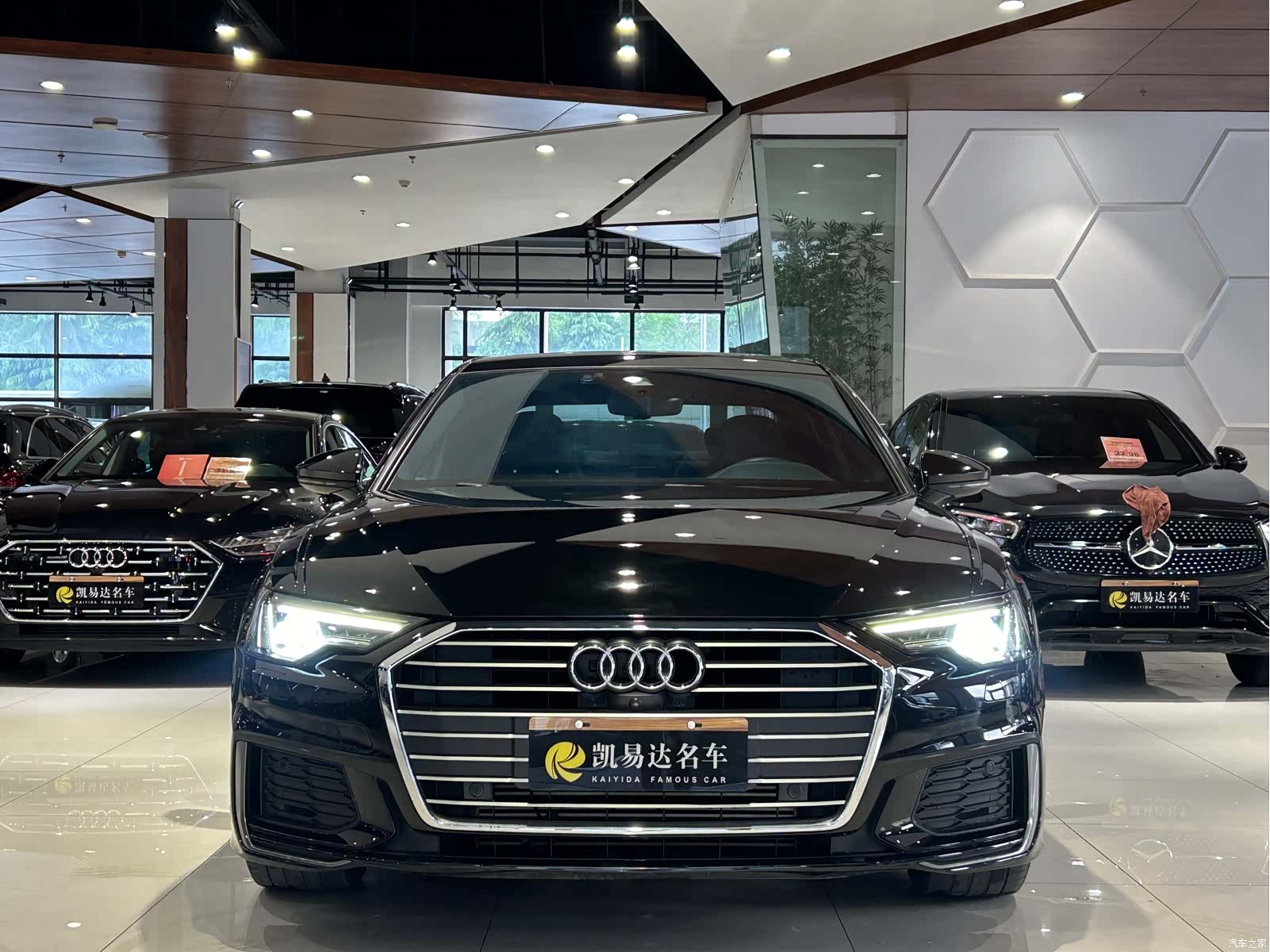 Audi A6L, 2021 3
