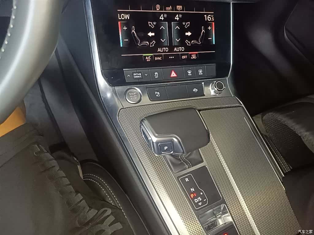 Audi A6L, 2019 21
