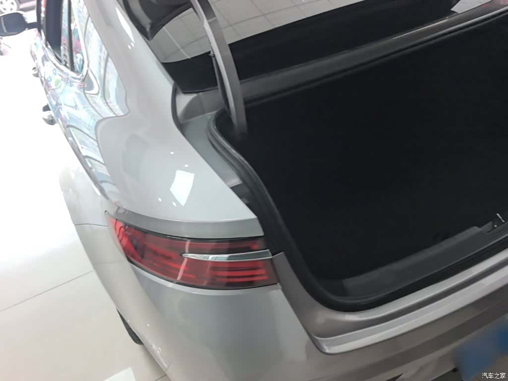 Geely Preface, 2022 все фото