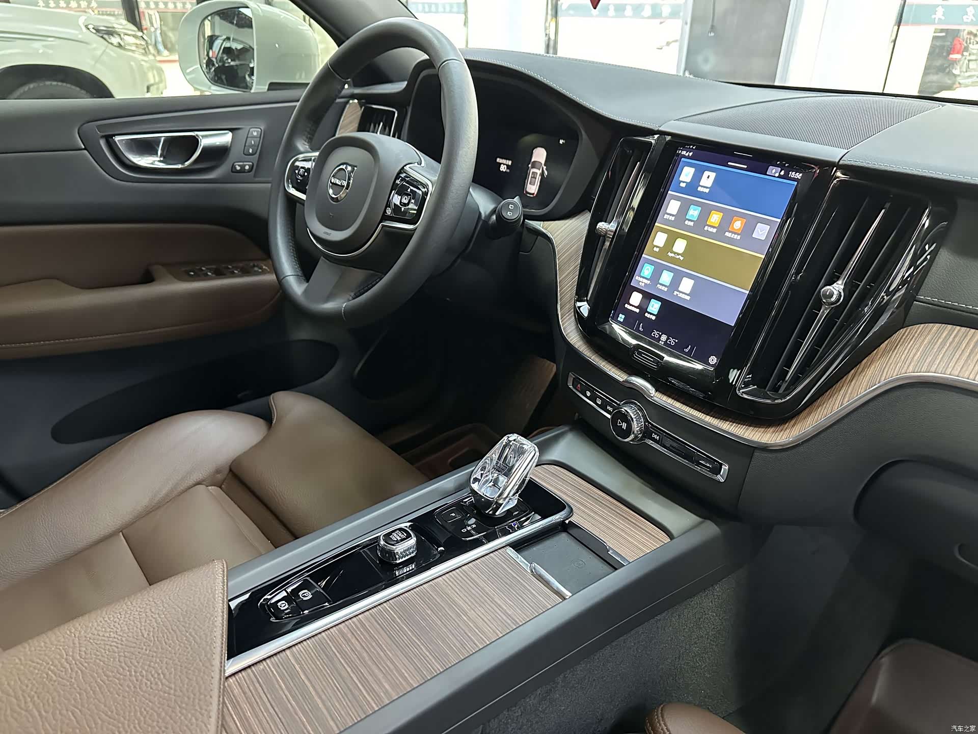 Volvo XC60, 2022 13