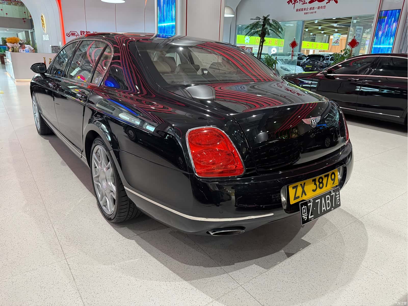 Bentley Flying Spur, 2010 14