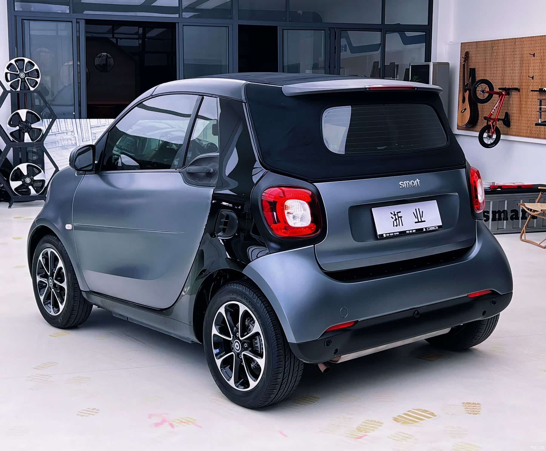 Smart Fortwo, 2017 14