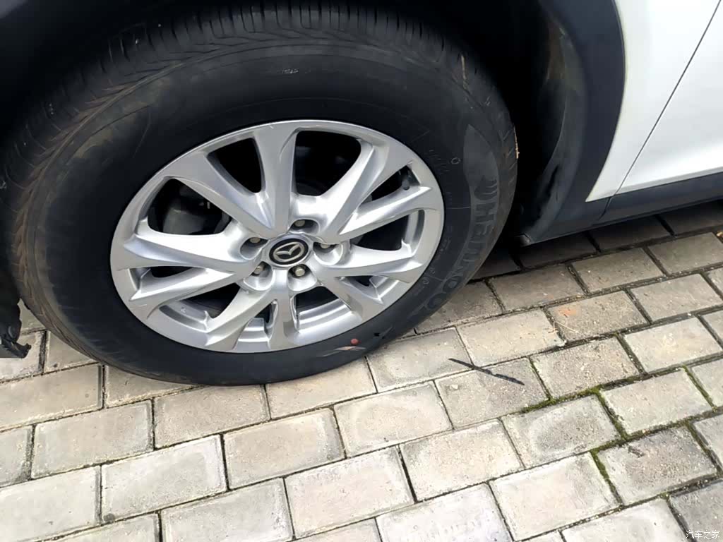 Mazda CX-4, 2018 23