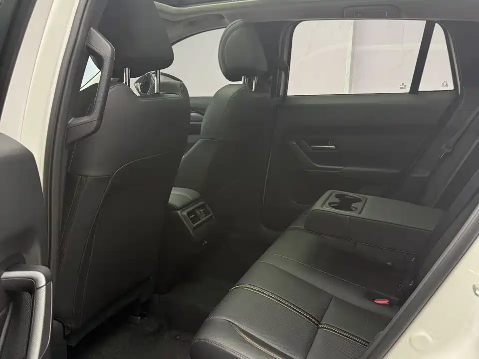 Mazda CX-50 line also