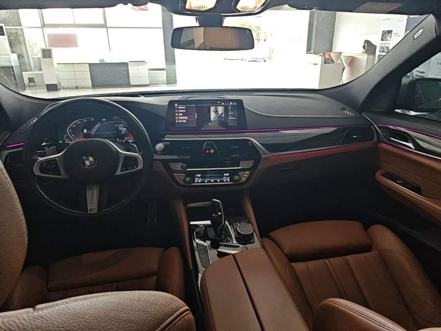 BMW 6 Series GT 2020, фото 10