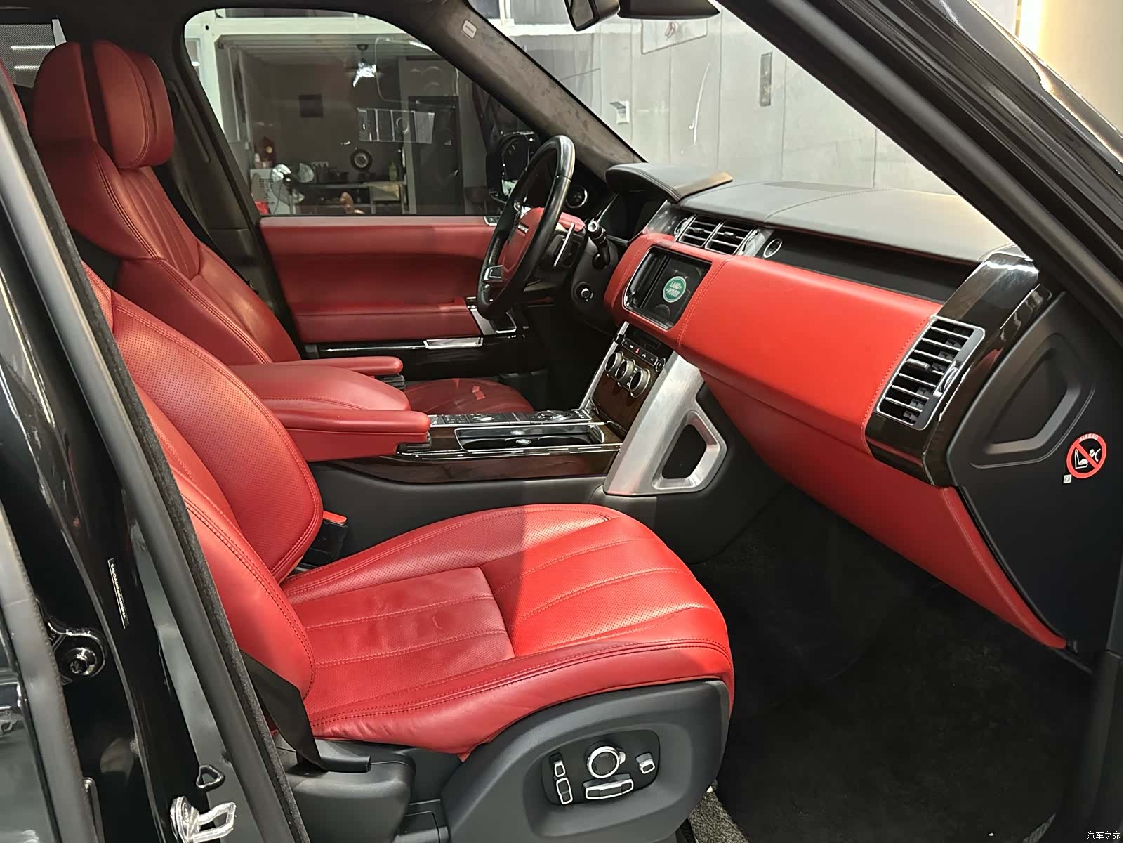 Land Rover Range Rover, 2016 13