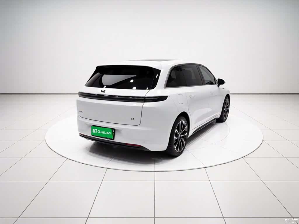 Li Auto L7, 2023 3