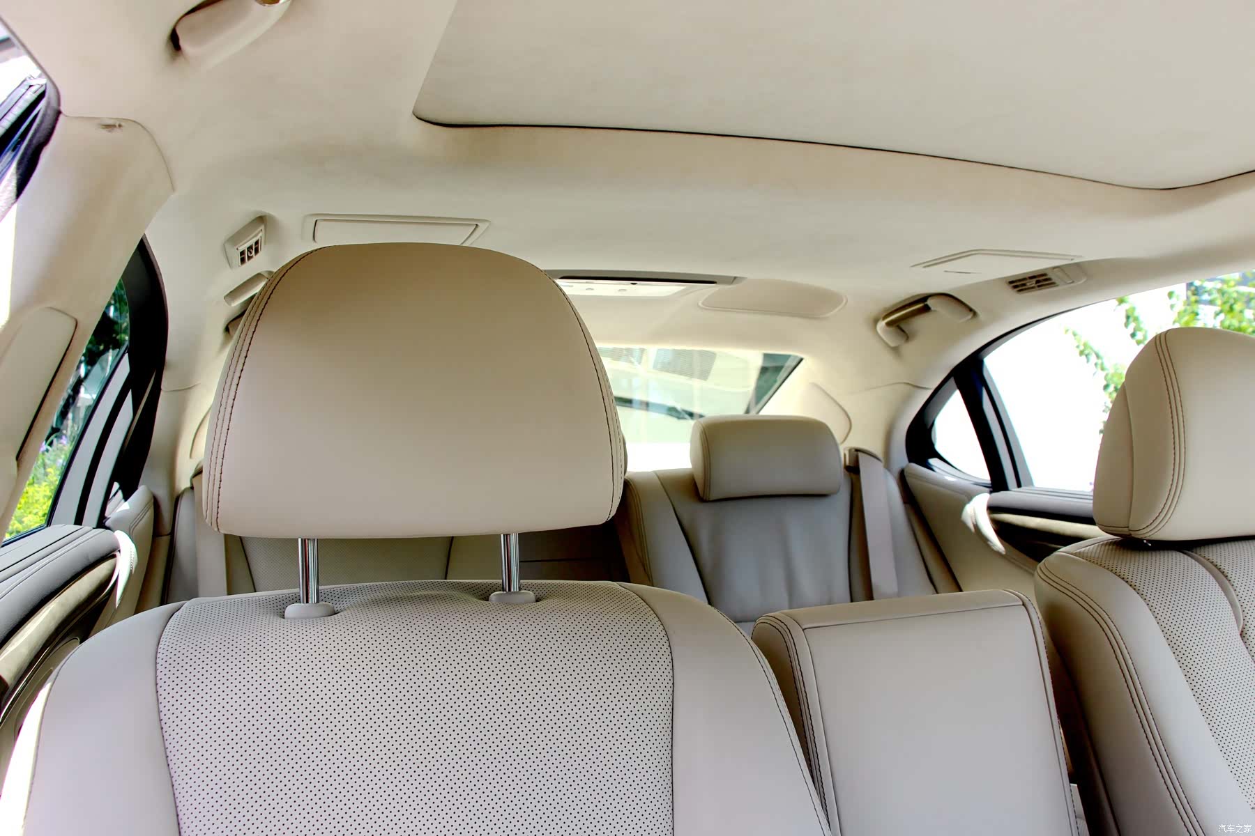Lexus LS, 2015 6