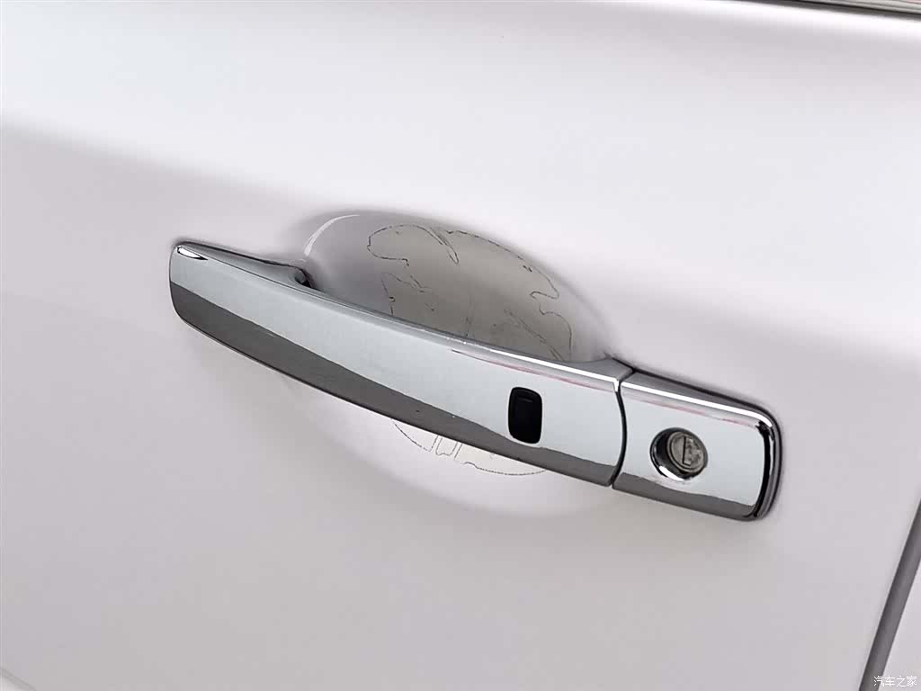 Nissan MX6, 2015 18
