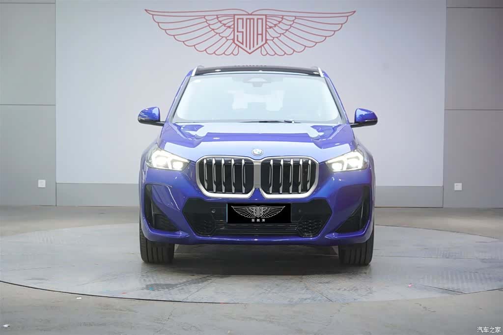 BMW X1, 2024 все фото
