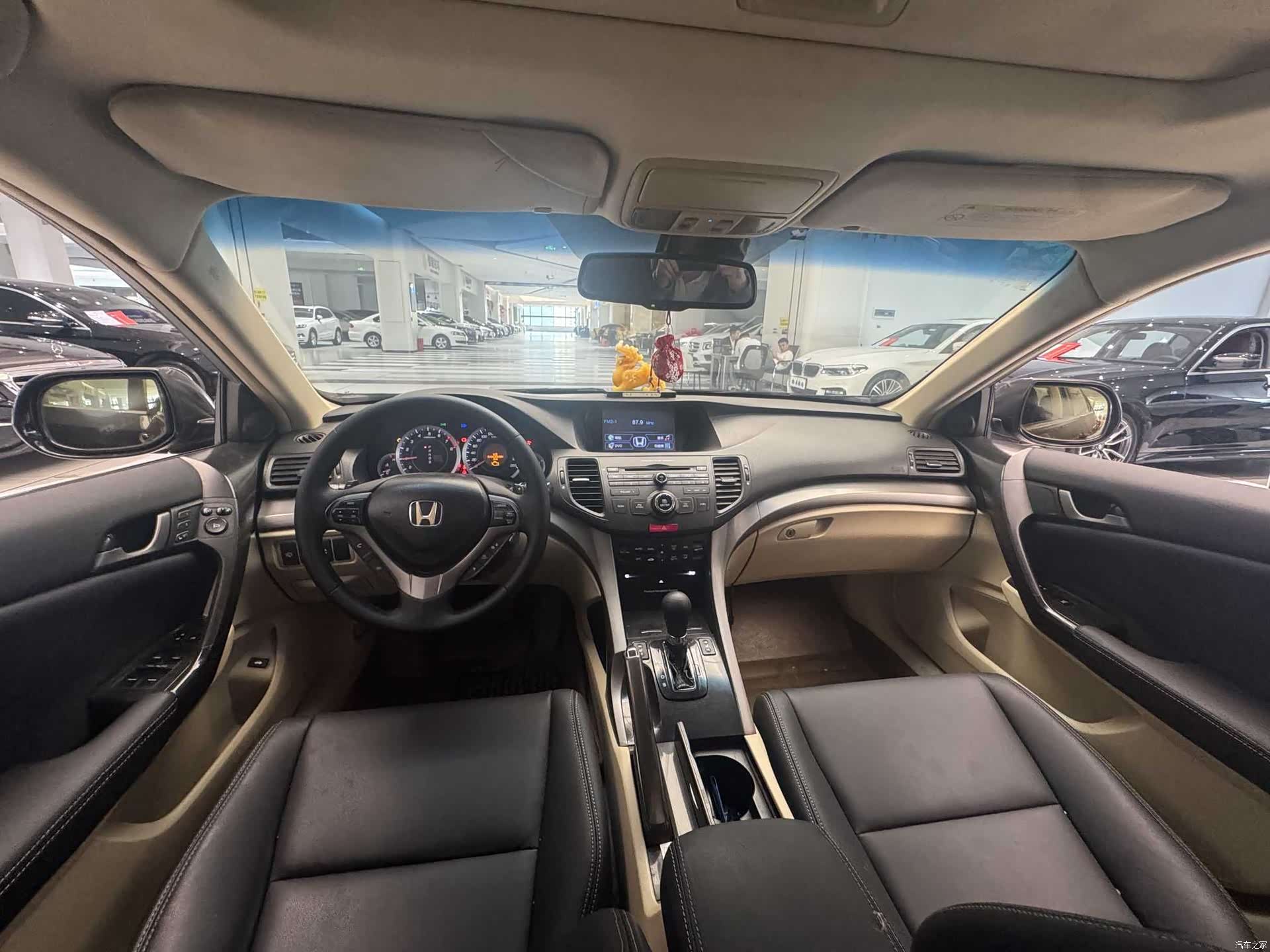 Honda Spirior, 2012 10