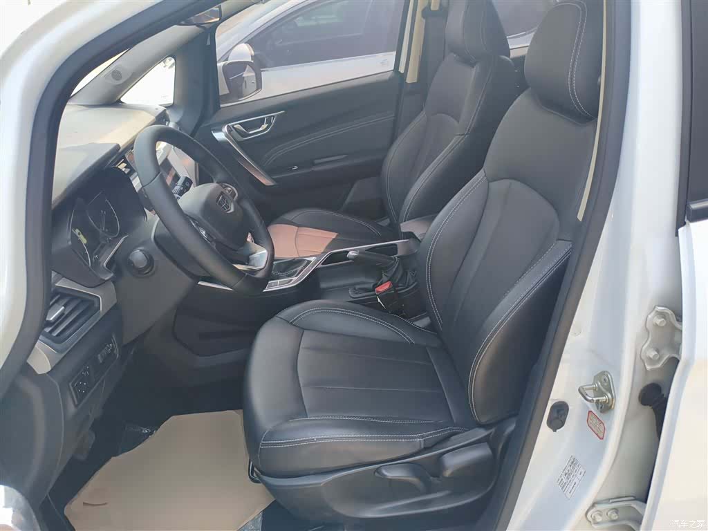 Geely X3, 2020 15
