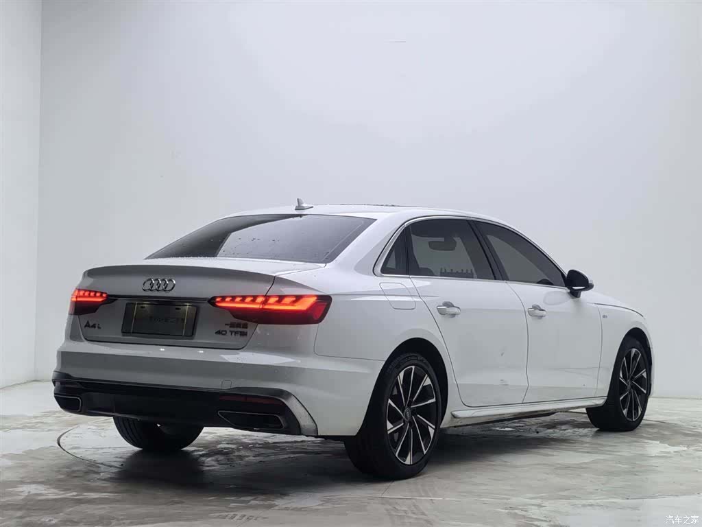 Audi A4L, 2024 3