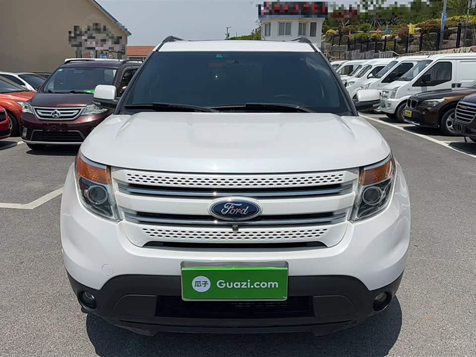 Ford Explorer Ford Explorer