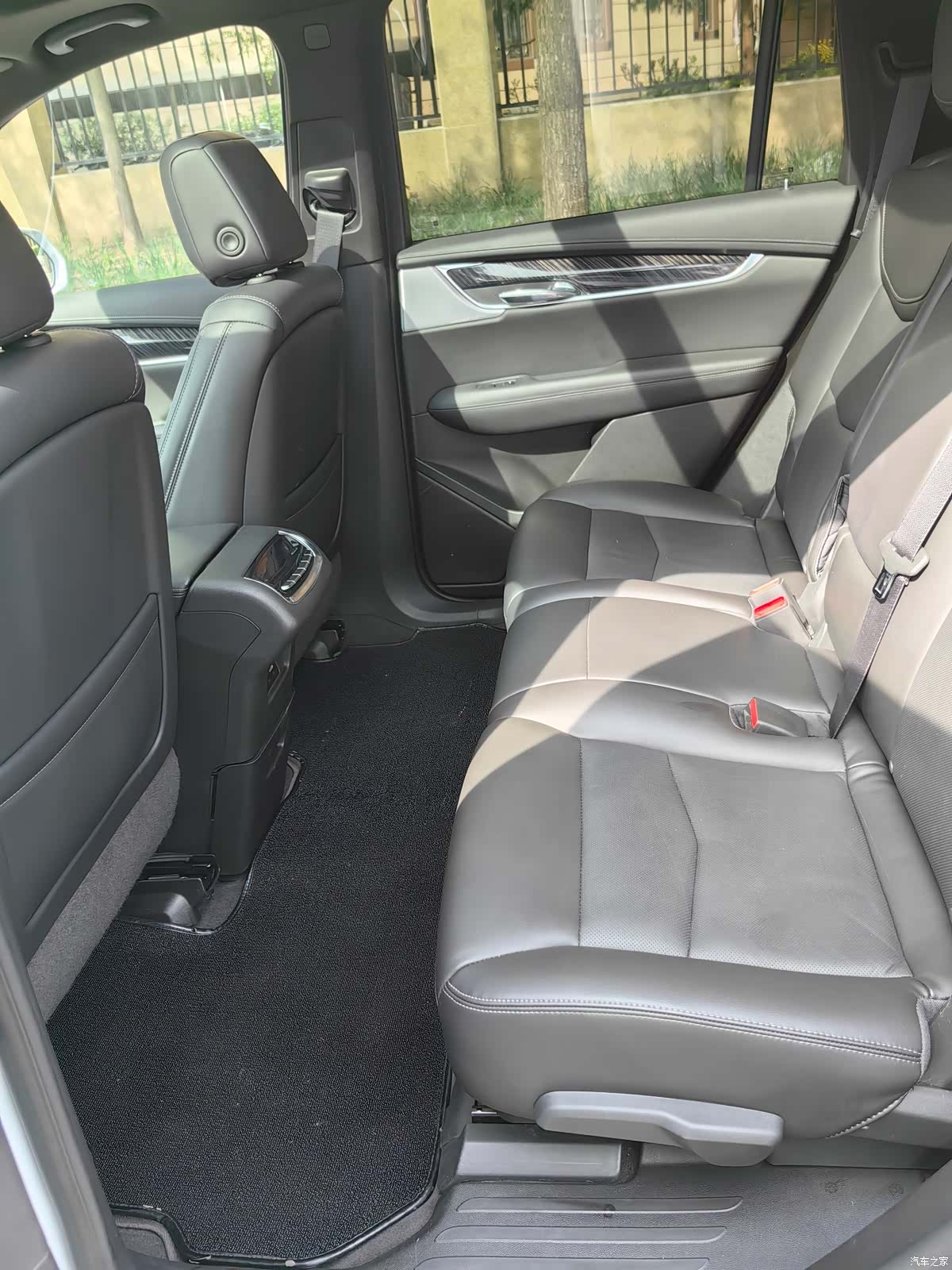 Cadillac XT6, 2022 10