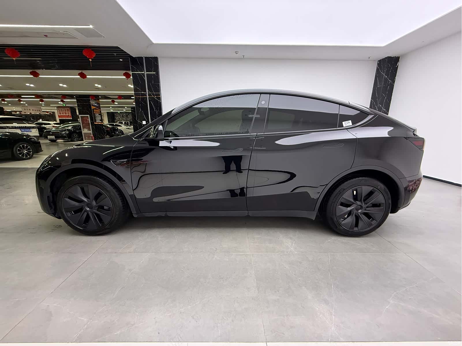 Tesla Model Y, 2024 все фото