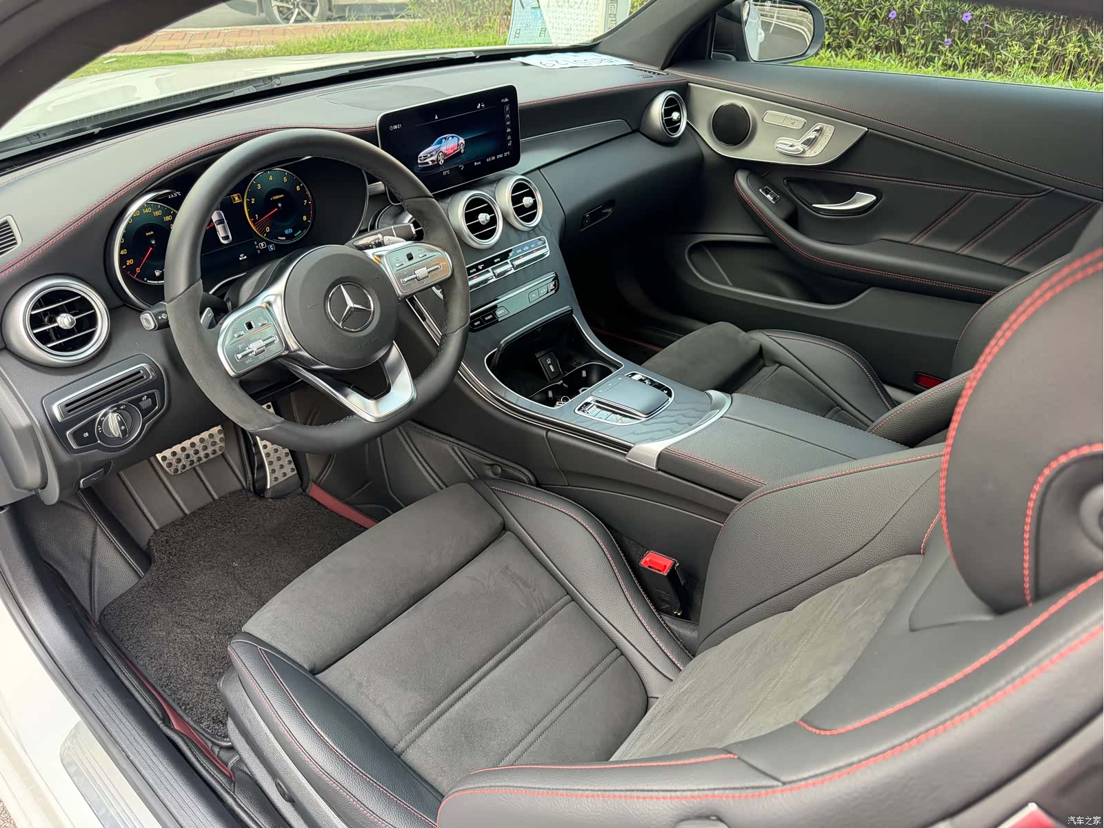 Mercedes-Benz C-Class, 2023 все фото