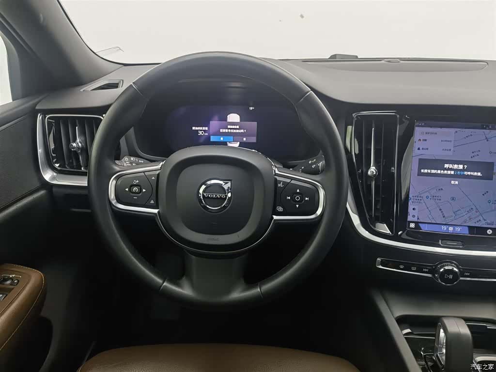 Volvo S60, 2023 11