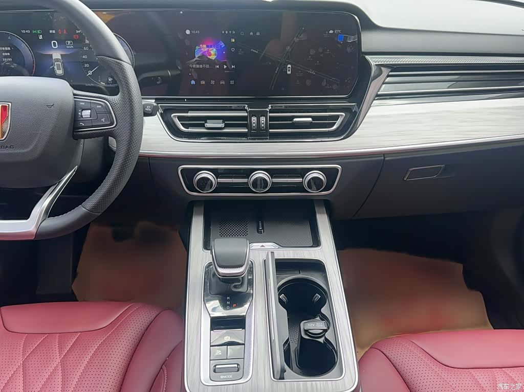 Hongqi HS5, 2025 8