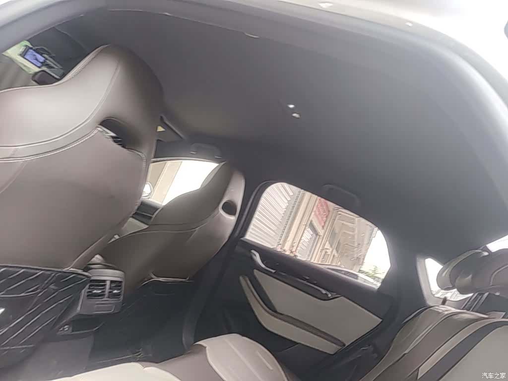 BYD Qin, 2023 18