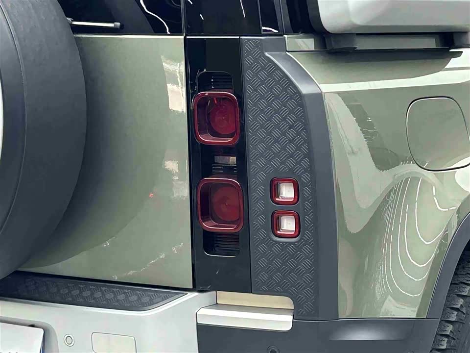 Land Rover guard Land Rover guard